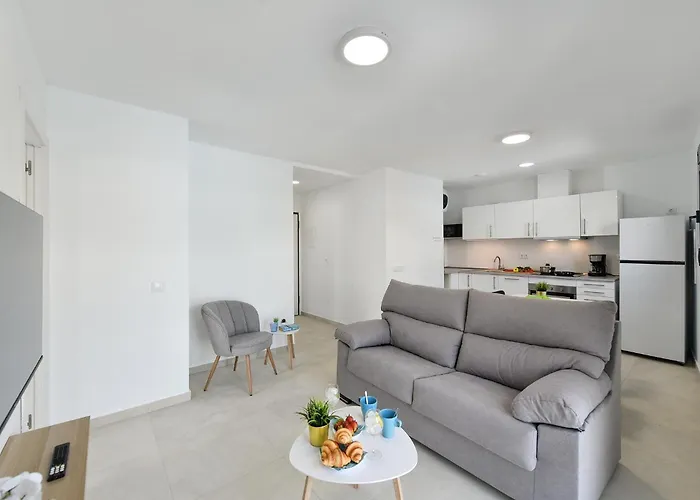 Calma Costera 2b By Villagrancanaria *